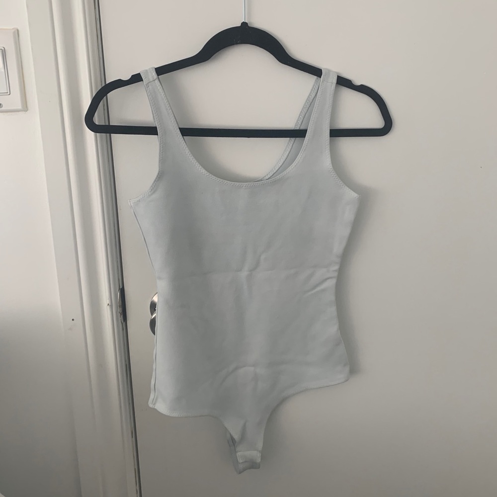 🔥 2 for 20//NWOT Baby blue scoop neck bodysuit